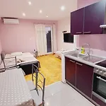 Pletikosa Apartment *