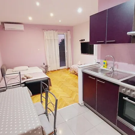 Pletikosa Apartment *